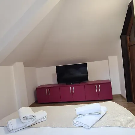 Aparthotel Perla